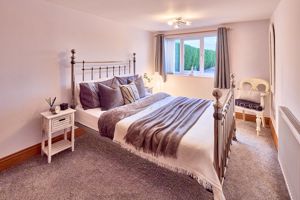 Photo 32- click for photo gallery